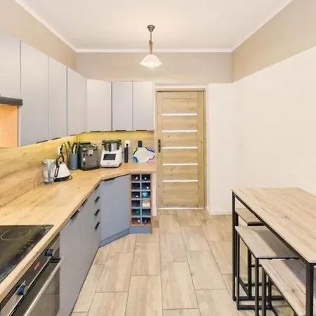 بيت للعطل Przy Jeziorze *